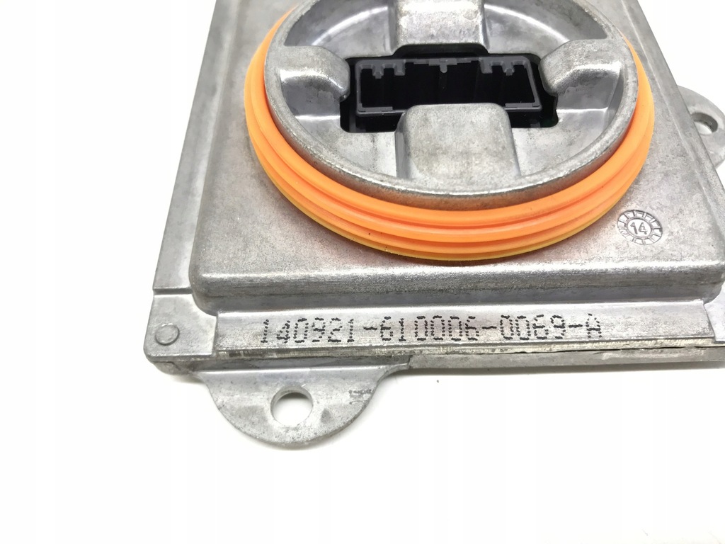 фото №3, Ford bmw преобразователь модуль led l90021969