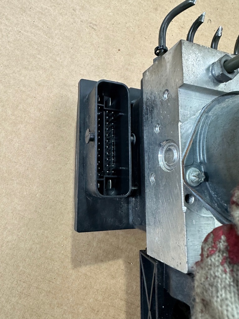 фото №6, Насос abs тормозная mercedes cls w218, x218, c218