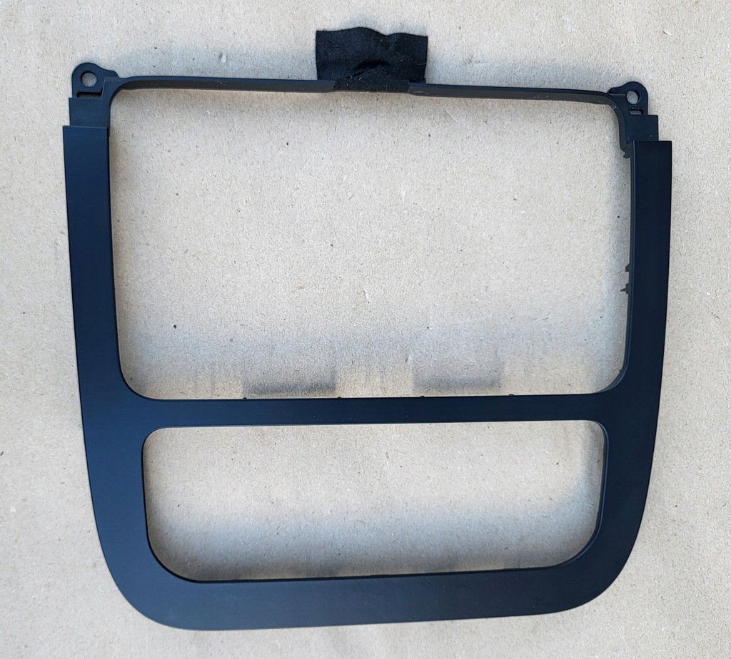 фото №1, Защита рамка радио накладка dekor защита vw golf v jetta iii 1k оригинальный номер eu