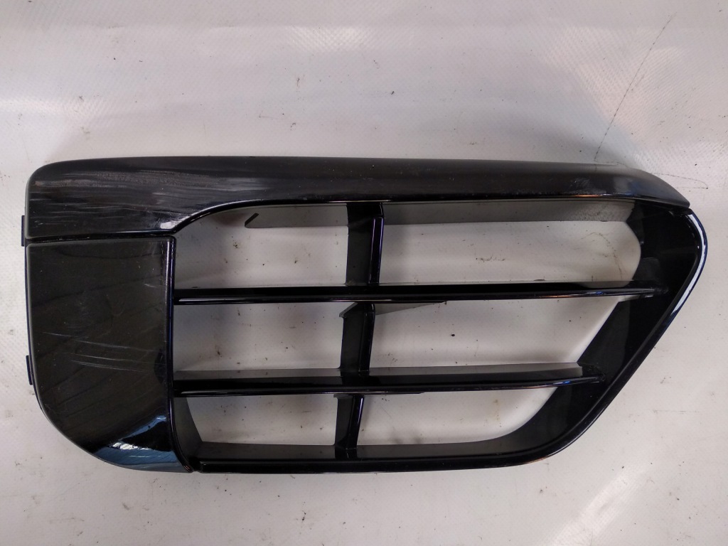 фото №1, Bmw x1 f48 решётка бампера правая перед 2015-