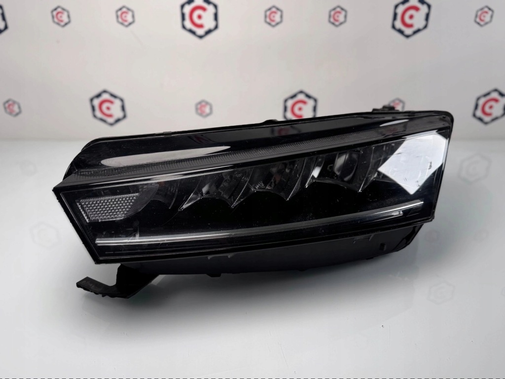 Купить Фара левая перед skoda octavia iv full led