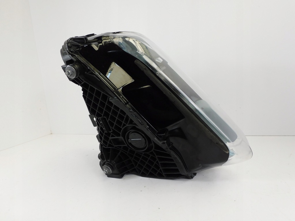 фото №12, Porsche taycan 9ja лампа правая matrix niebieska 9ja941060f