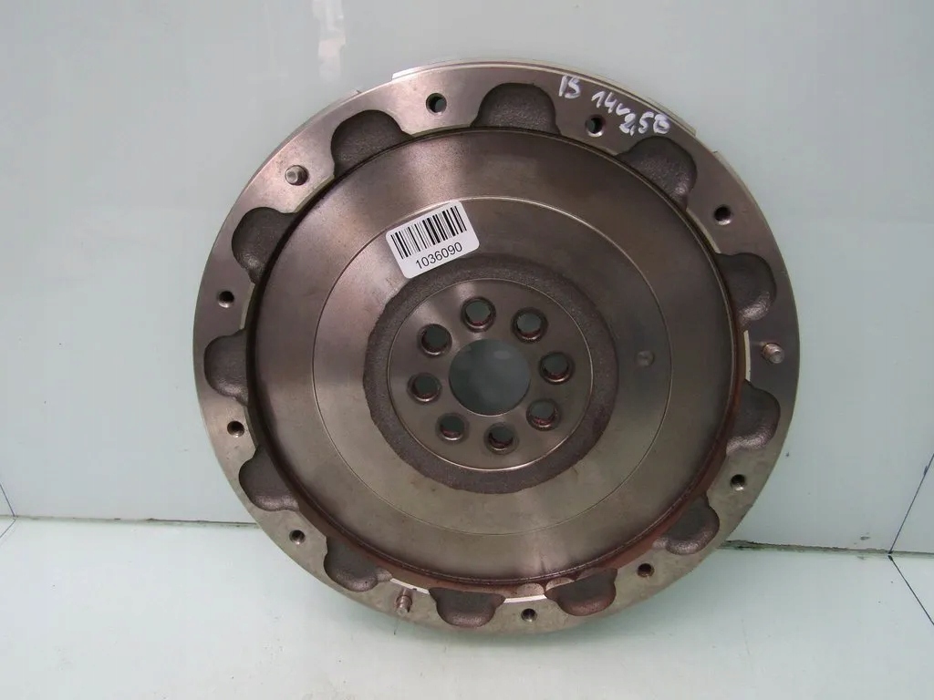 фото №1, Is iii 300h 2.5 14r колесо маховик