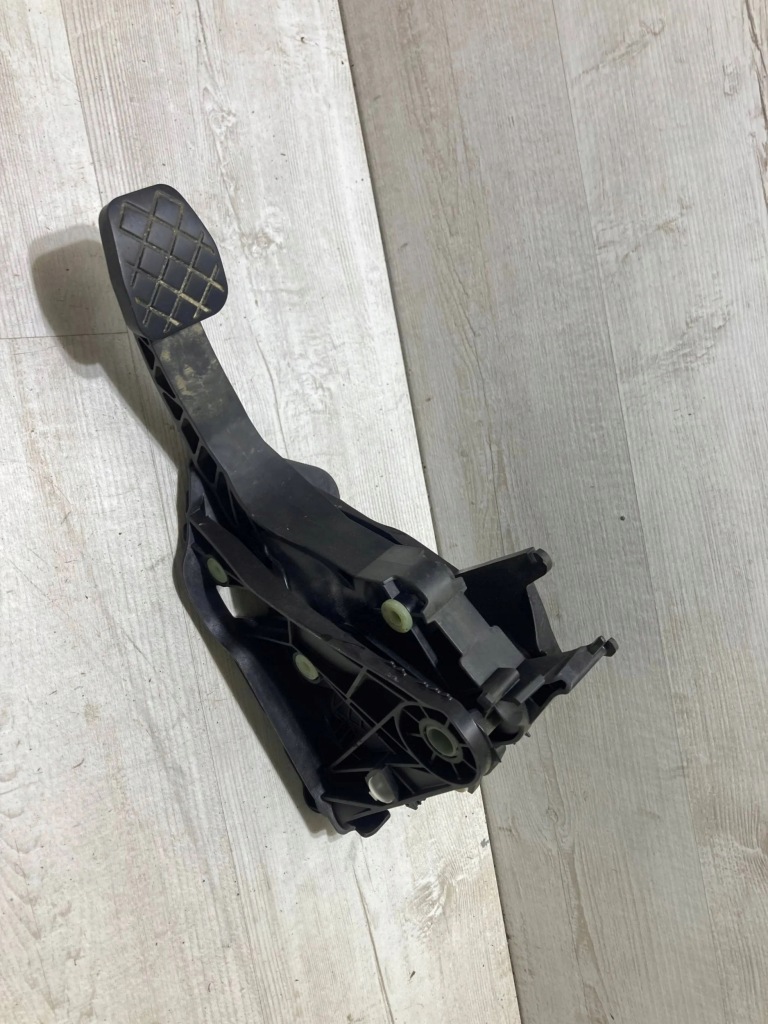 фото №1, Skoda octavia iii mk3 5e 2016 педаль сцепления