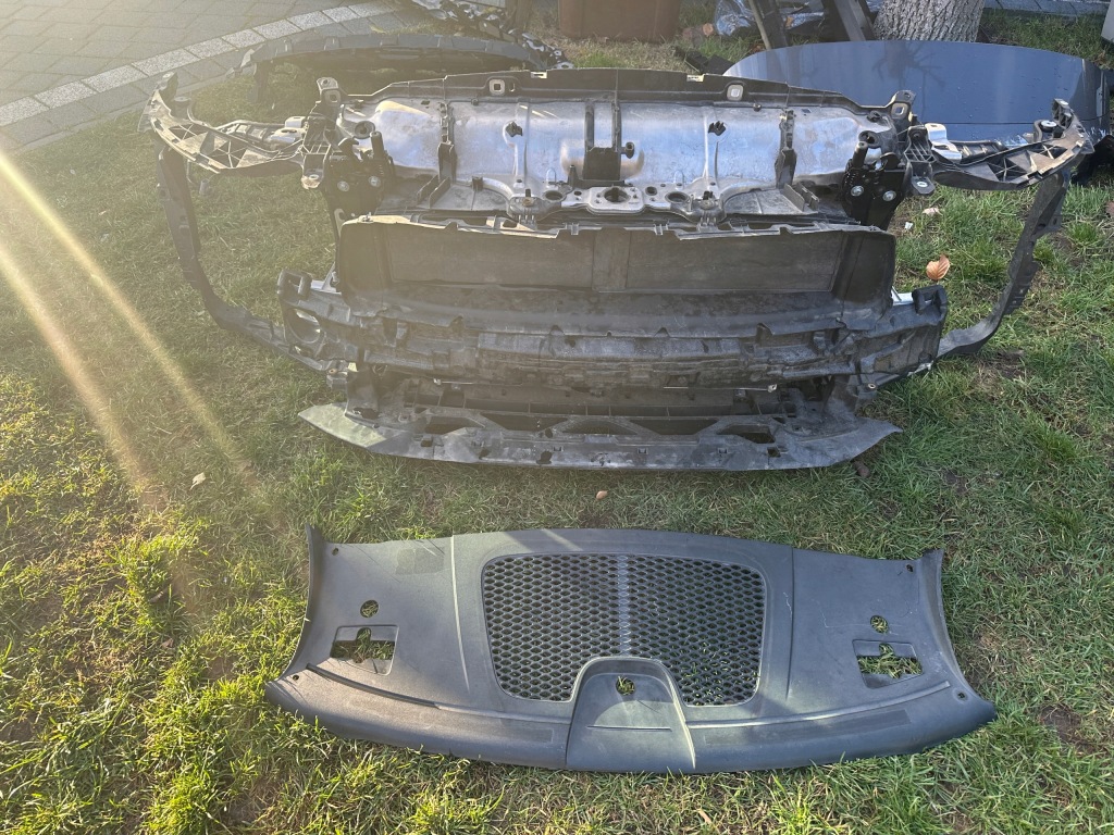 Бампер перед porsche macan 95b ii lift gts капот лампи full led Зі Шроту