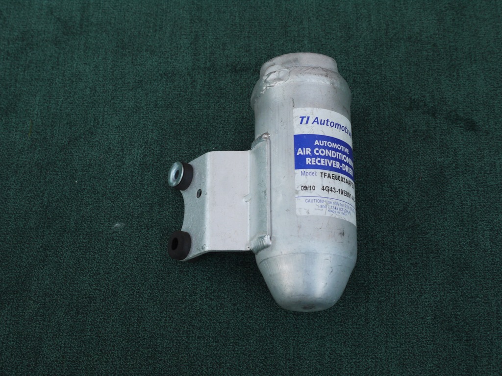 фото №1, Крышка прокладка aston martin dbs db9 vantage rapid