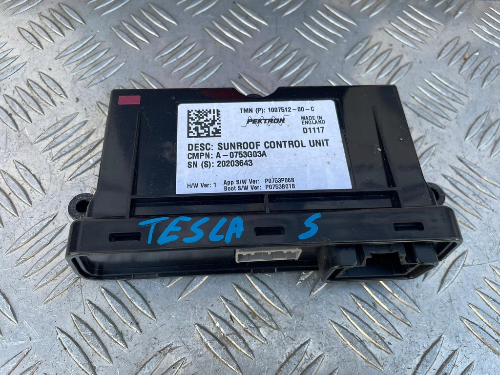 фото №1, Tesla model s блок управления модуль крыша ideał 1007512