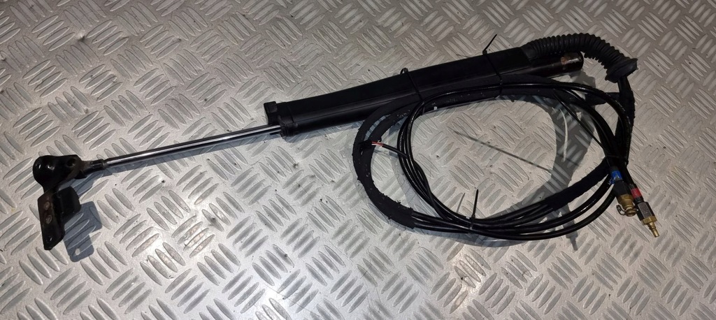 фото №8, Bmw 5 e61 привод гидравлический крышки багажника провода комплект 7163662 08