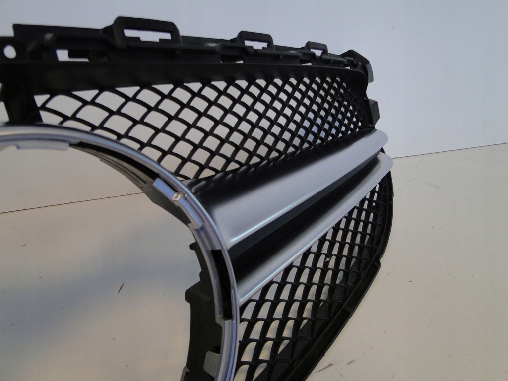 фото №12, Mercedes-benz оригінальний номер a2058880523 решітка радіатора решітка радіатора камера