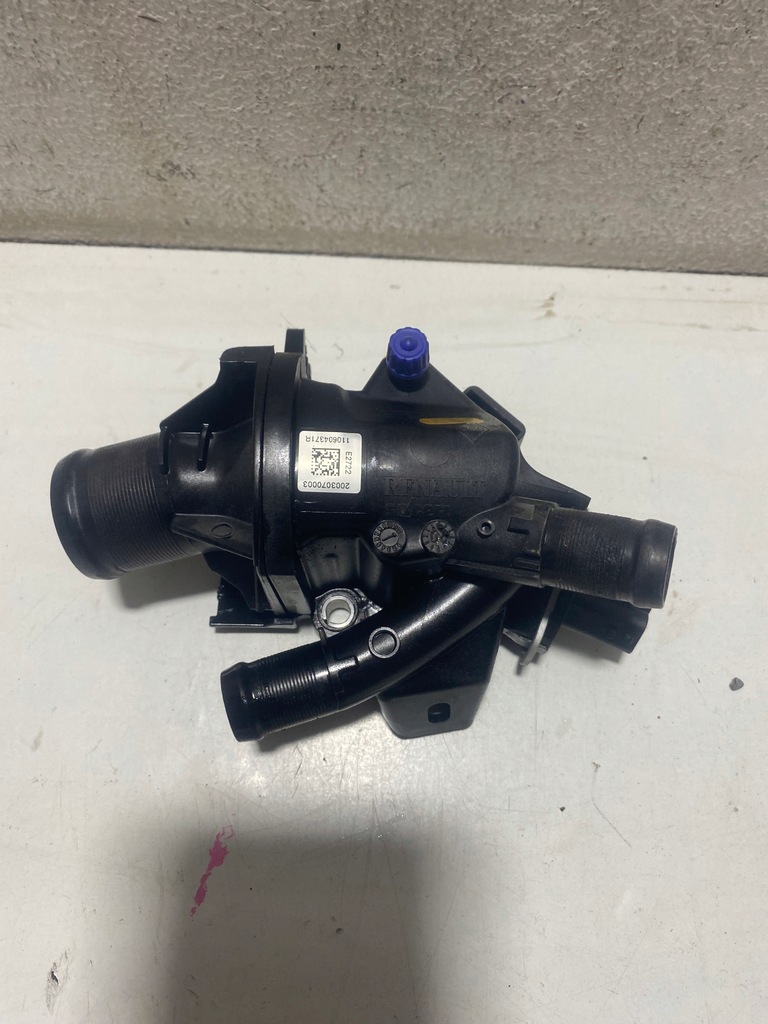 фото №1, Корпус термостата renault master iii 110604371r