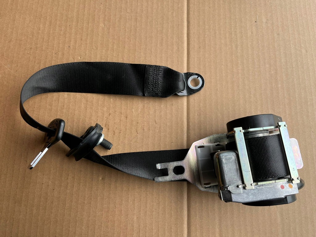 фото №1, Pas безопасности mercedes gls x166 a1668601085