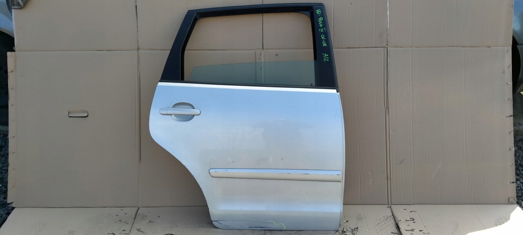Купити Vw polo iv 01-08 дверей правий задні