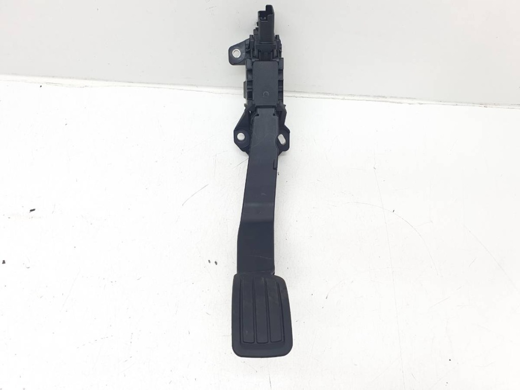 фото №1, Педаль газа потенциометр 9837891880 jeep avenger opel corsa f