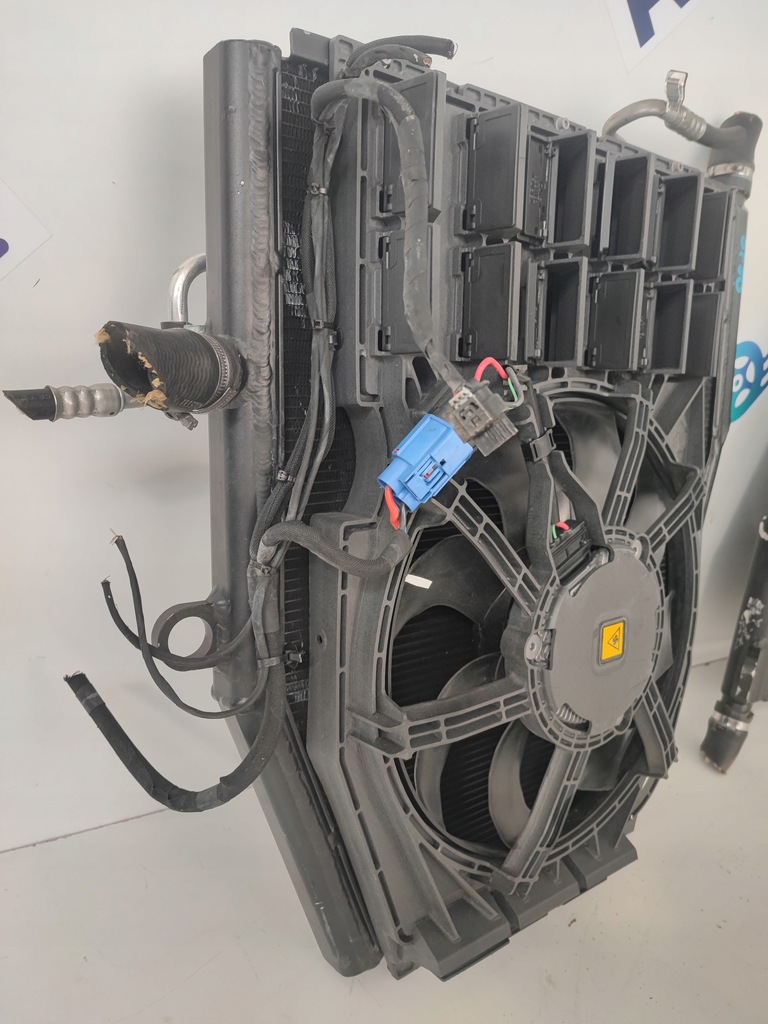 фото №13, Комплект радіатор радіатор ferrari sf90 f173 stradale