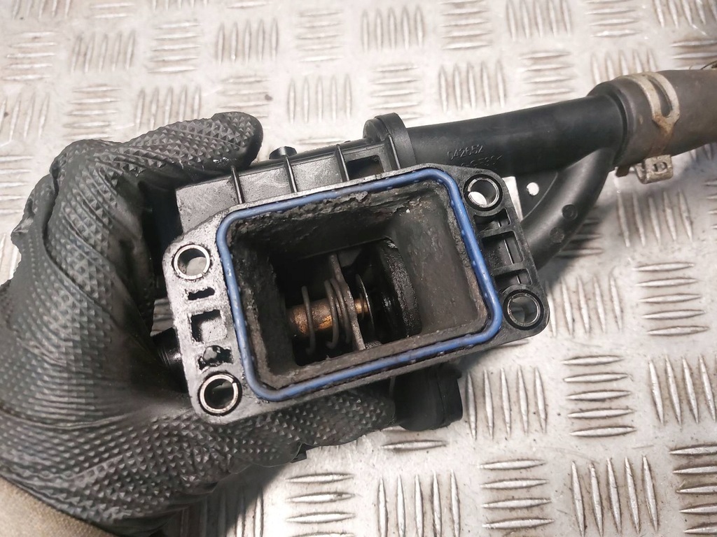 фото №7, Корпус термостата + магистраль wody citroen berlingo ii 1.6 hdi