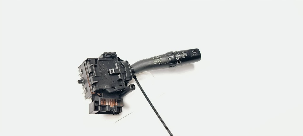 фото №1, Переключатель 84652-05170 toyota corolla verso