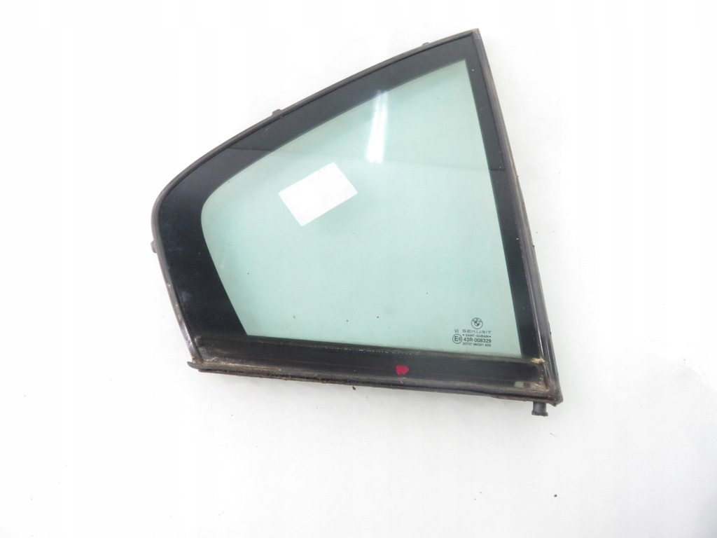 фото №1, Стекло правая задняя bmw 7 e38