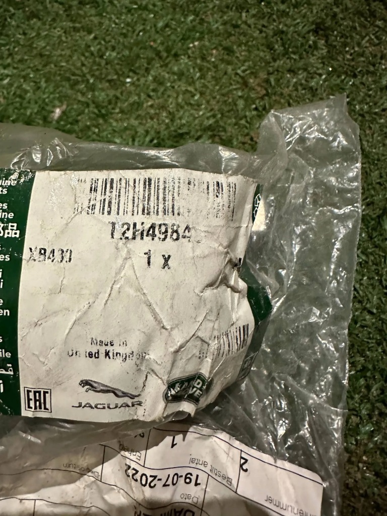 фото №1, Jaguar f-pace новый сальник полуось t2h49849