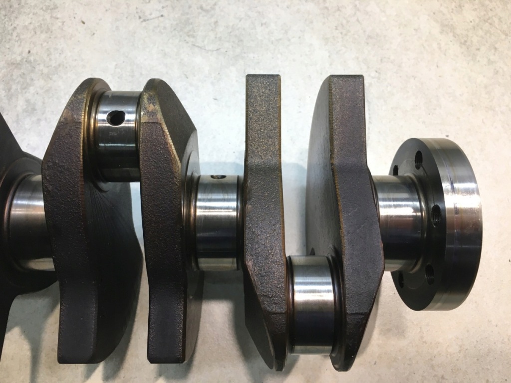 Купити Wał колінчастий skoda fabia 1 1.2 12v azq 03d