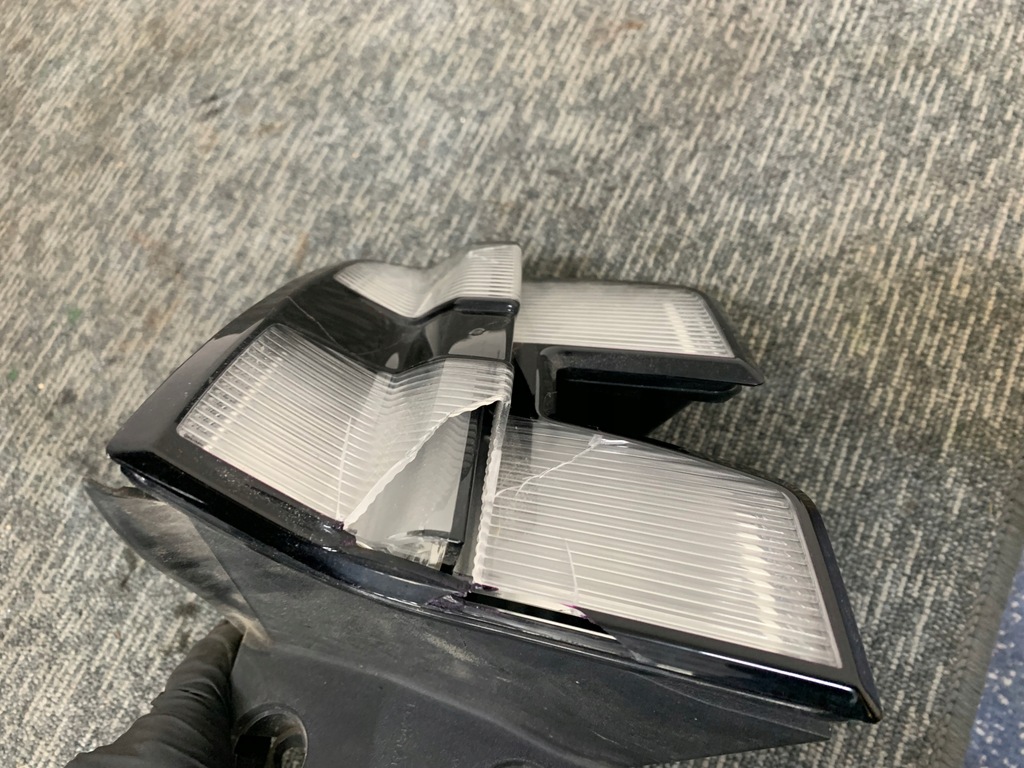 фото №15, Ford mustang mach-e gt rwd 21r лампа кузовная правый задняя правая задняя ory