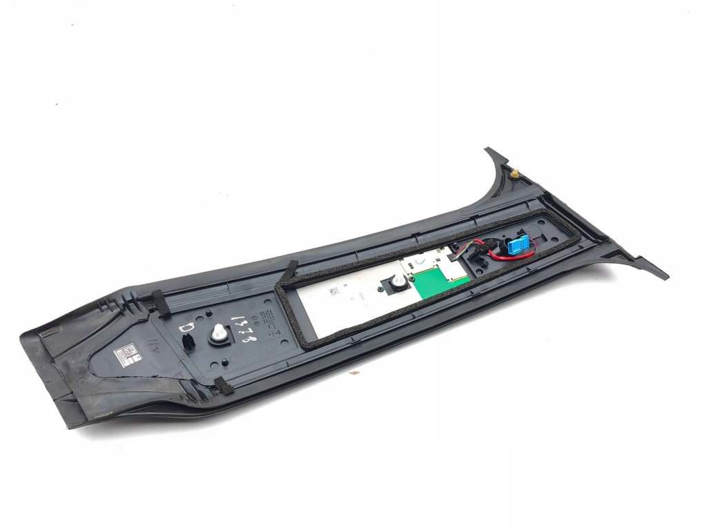 Tesla model y 2023 молдинг стойка b 149424100g в Украине