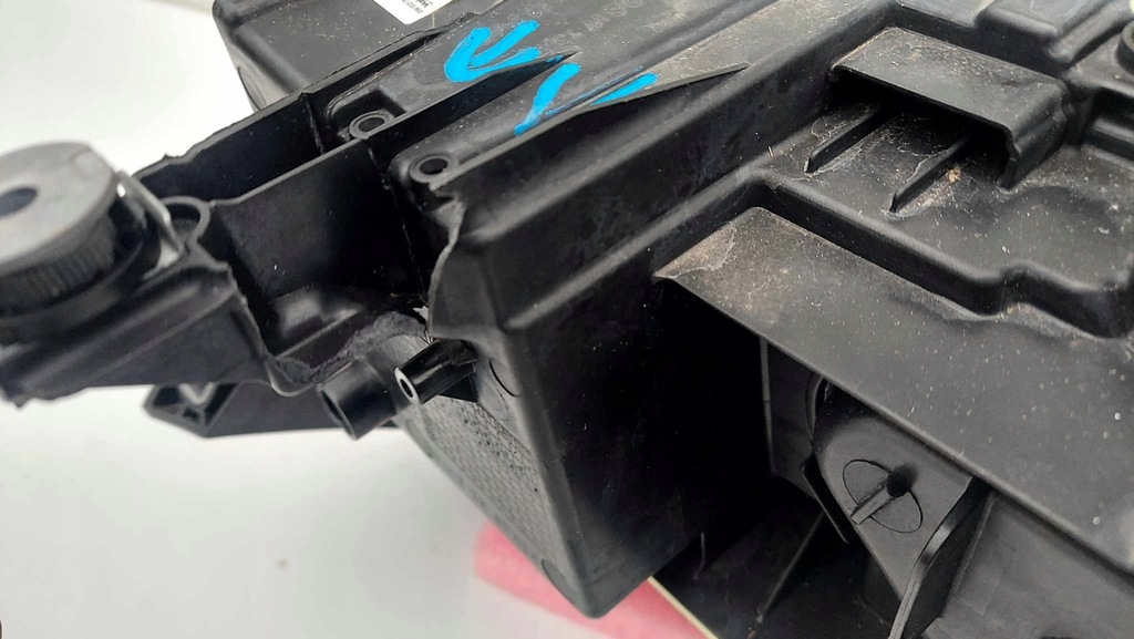 фото №12, Audi q4 e-tron лампа ліва перед передня full led matrix 2090