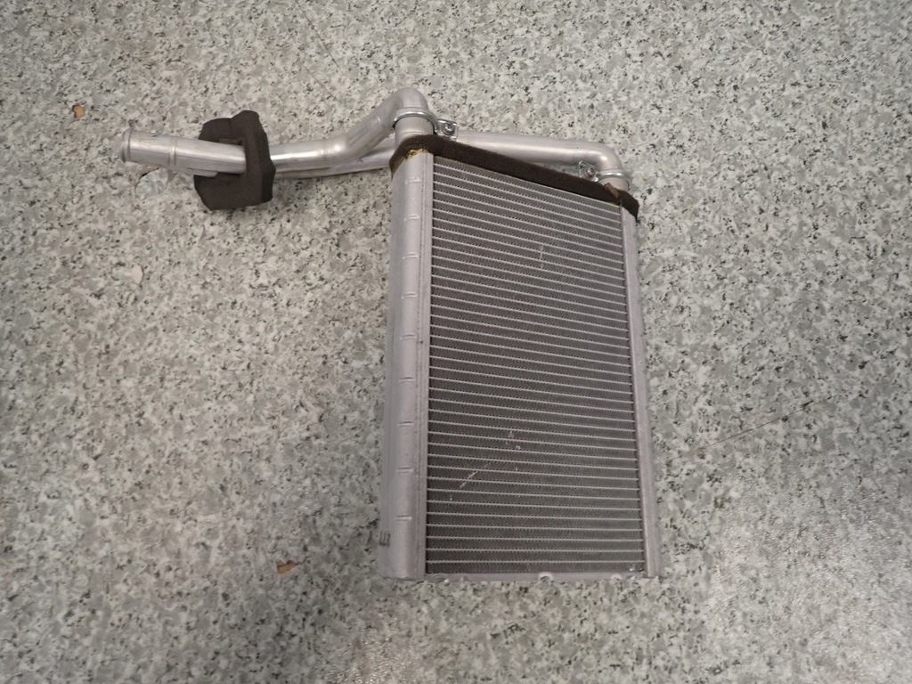 фото №4, Suzuki swift 10- mk7 отопитель