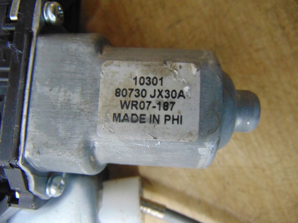 фото №15, Механизм стекло правый перед nissan nv200 europa