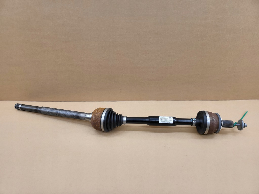 Купити Правий шрус  привідний вал volvo xc40 c40 ev400