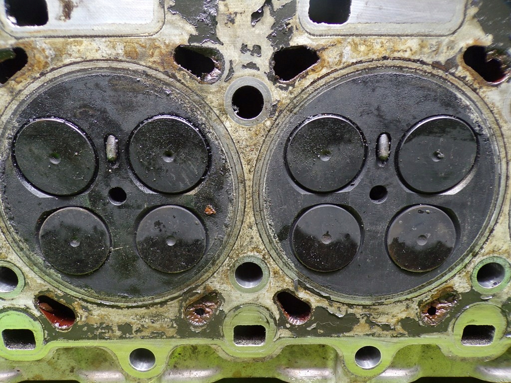 фото №7, Chrysler voyager 2.5 crd головка двигуна