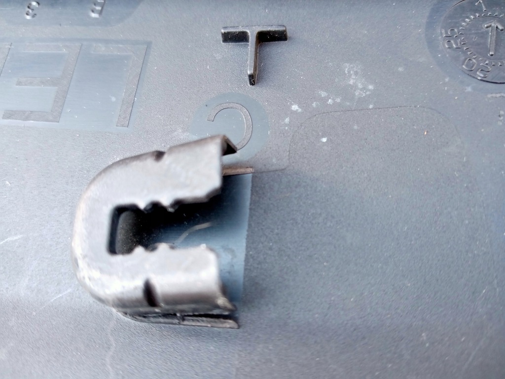 фото №11, Peugeot 5008 ii ліва молдинг крила задня 2016r