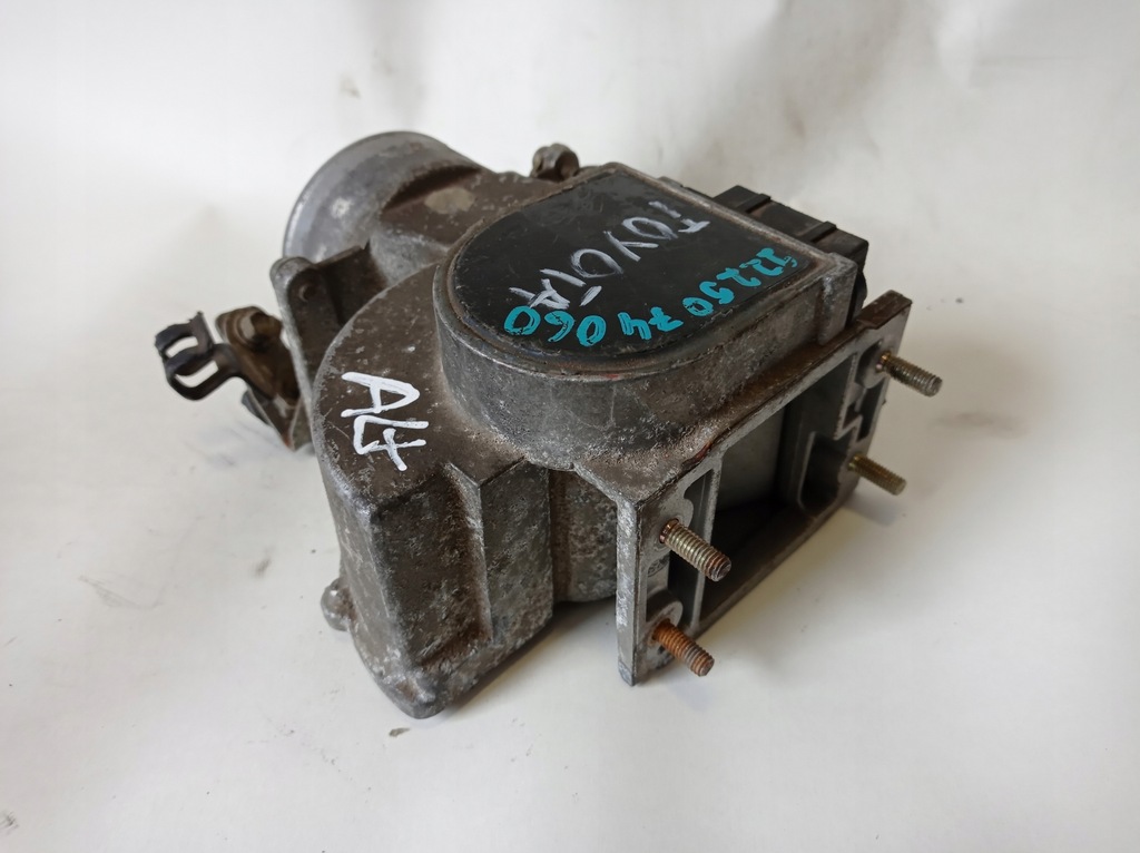 фото №7, Расходомер toyota 2225074060