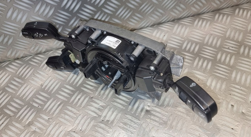 фото №5, Bmw 5 e60 sedan переключатели лента датчик kąta поворота active руль 6962937