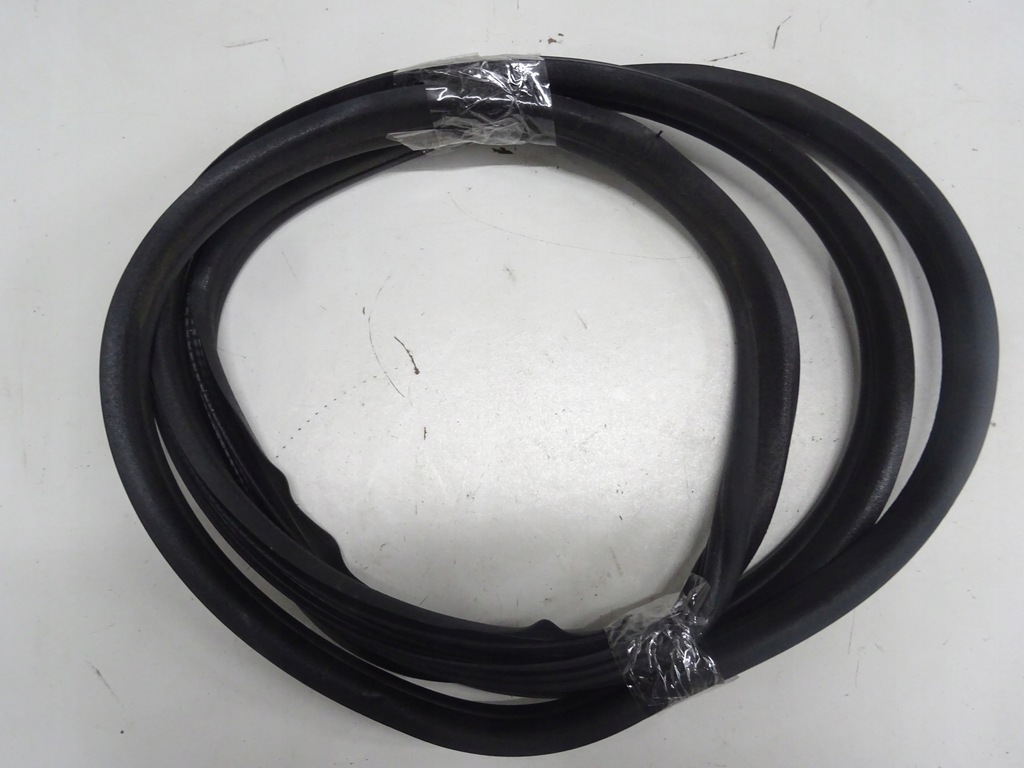 фото №1, Peugeot 308 hb/sw прокладка двері перед правий