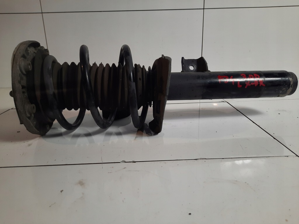 Купить Bmw f34 амортизатор x drive передний перед 6867449