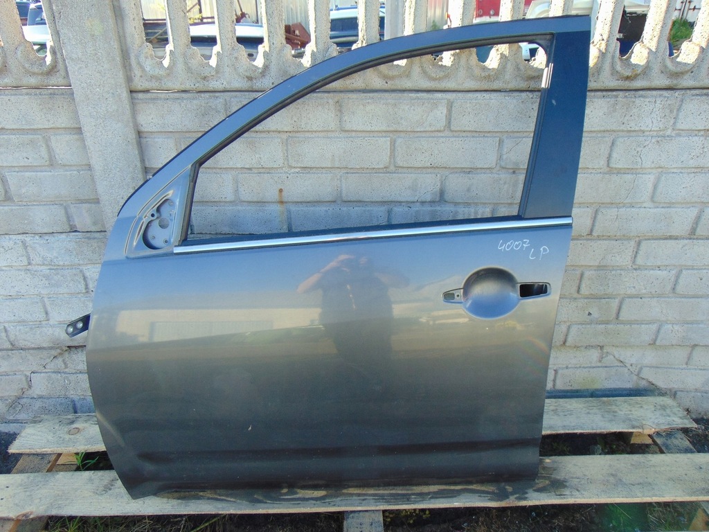 фото №1, Дверь левый перед peugeot 4007 a39