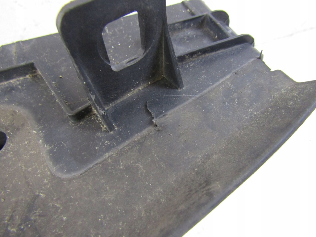 фото №8, Bmw 7 g70 жалюзи бампера перед 3u5a3588706