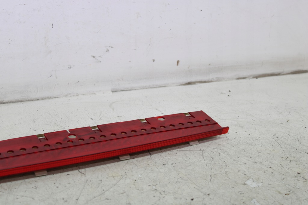 фото №4, Audi a8 d3 trzeci стоп лампа стоп-сигнал 4e0945097