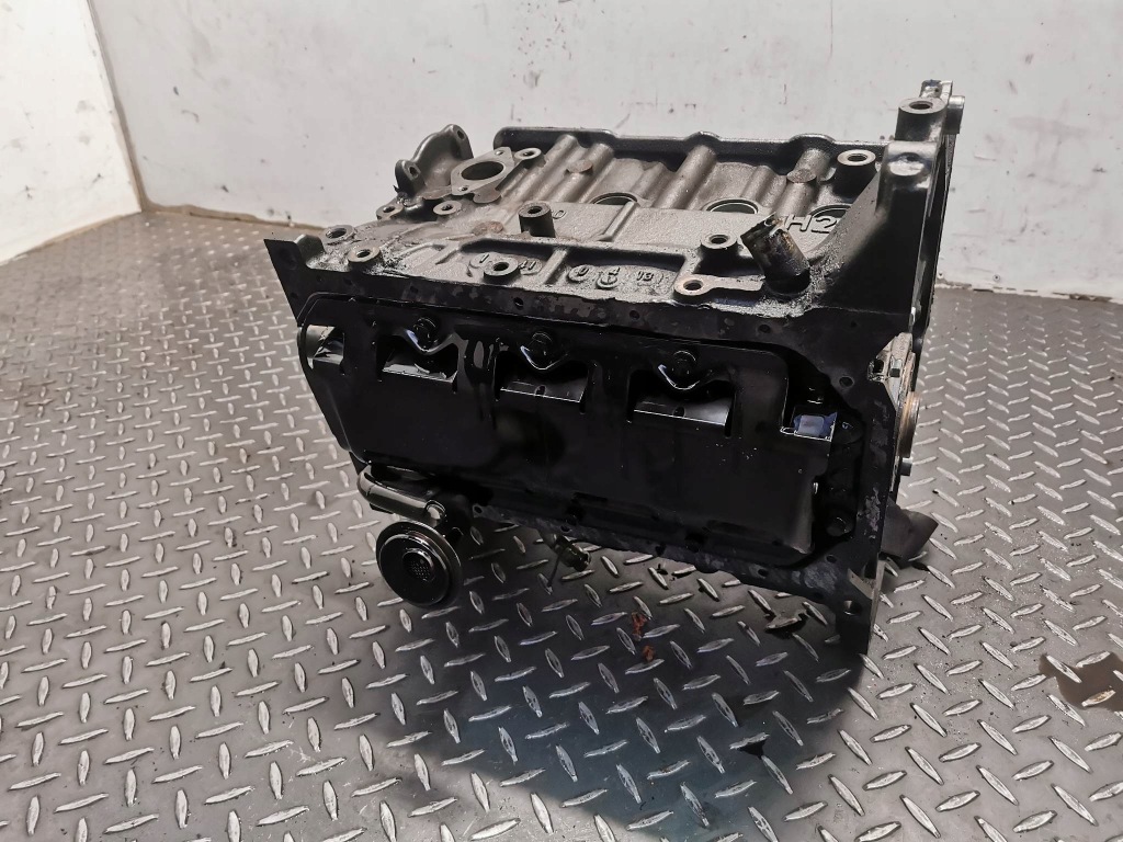 фото №1, Блок двигателя 1.7 cdti opel astra j a17dtr