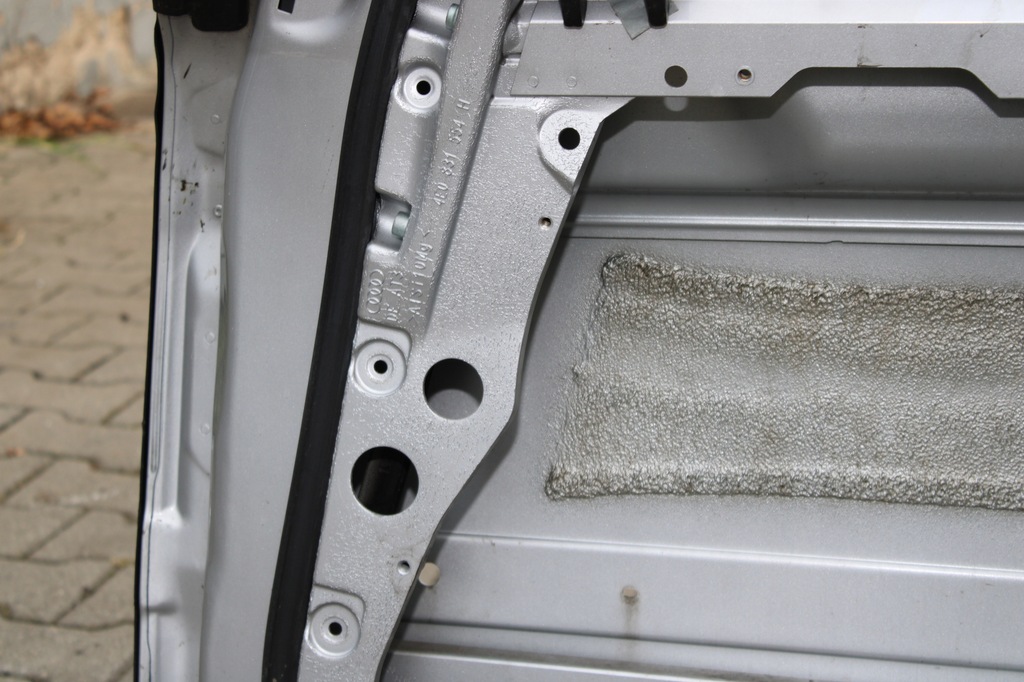 фото №7, Audi a8 d3 двері праве перед ly7w