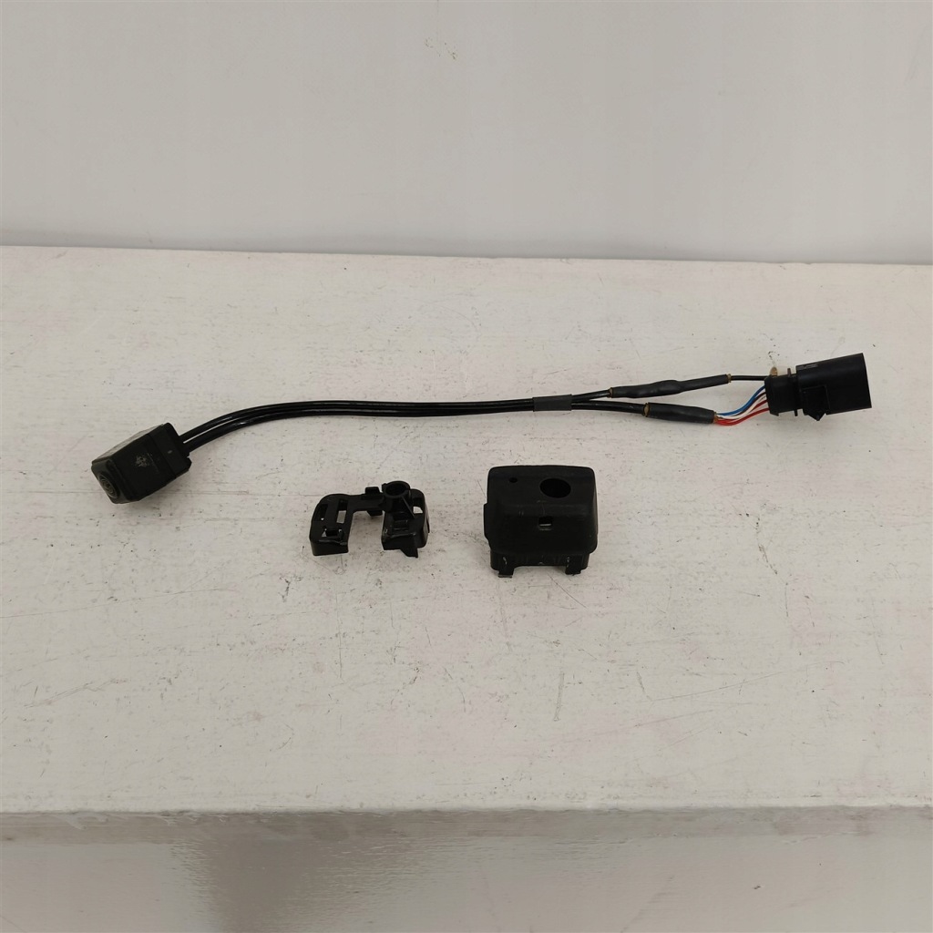 фото №1, Камера заднего вида задняя porsche macan 95b 95b980551l