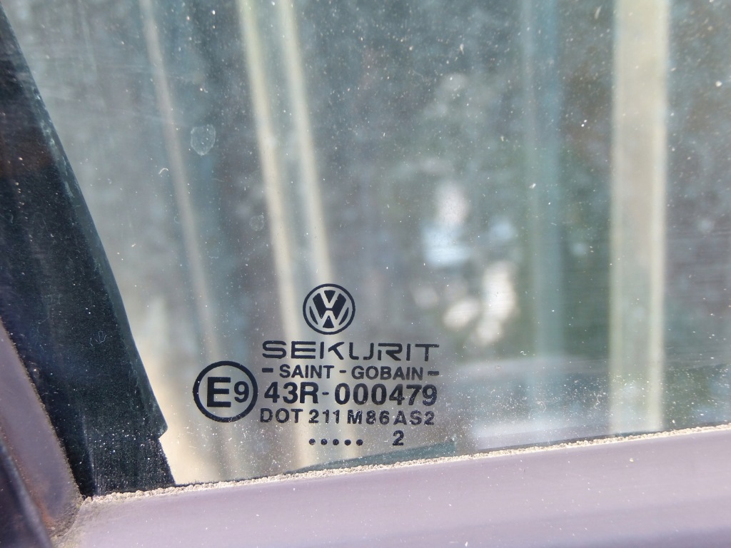 фото №7, Дверь стекло правое lb5n vw polo 9n iv 3 дверь