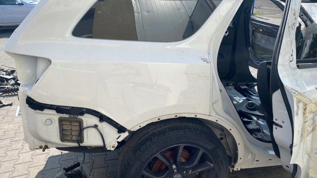 фото №1, Dodge durango 2014- крыло четверть задняя правая