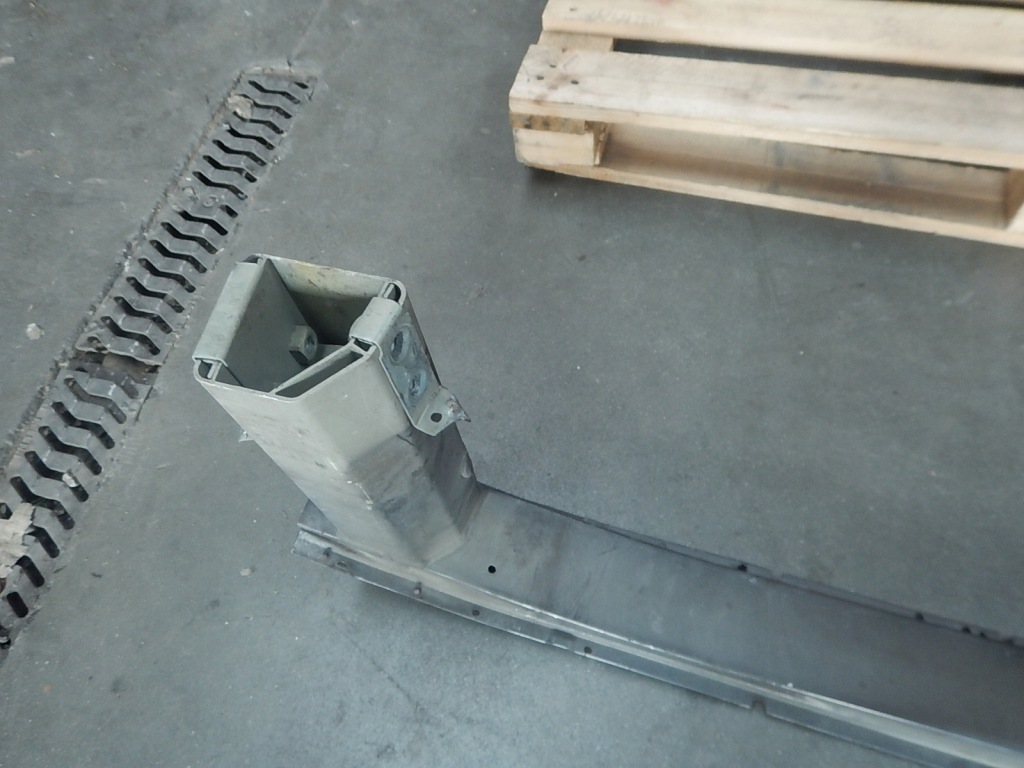 Балка бампера перед opel zafira c Оригінал