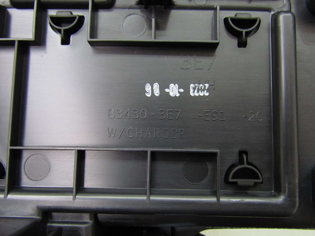 фото №8, Cr-v vi 23r рамка туннель средний 83430-3e7-e91-20