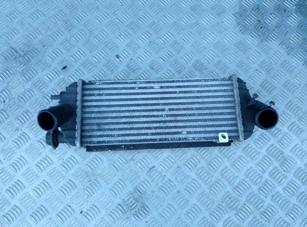 фото №7, Интеркулер радиатор воздуха kia sportage iii 1.7 crdi 28270-2a850