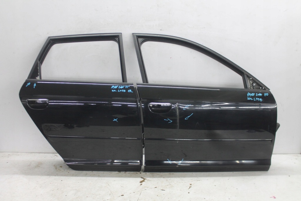 фото №6, Двері правий задня праве задні audi a3 8p kol. ly9b 5-двері 08-13