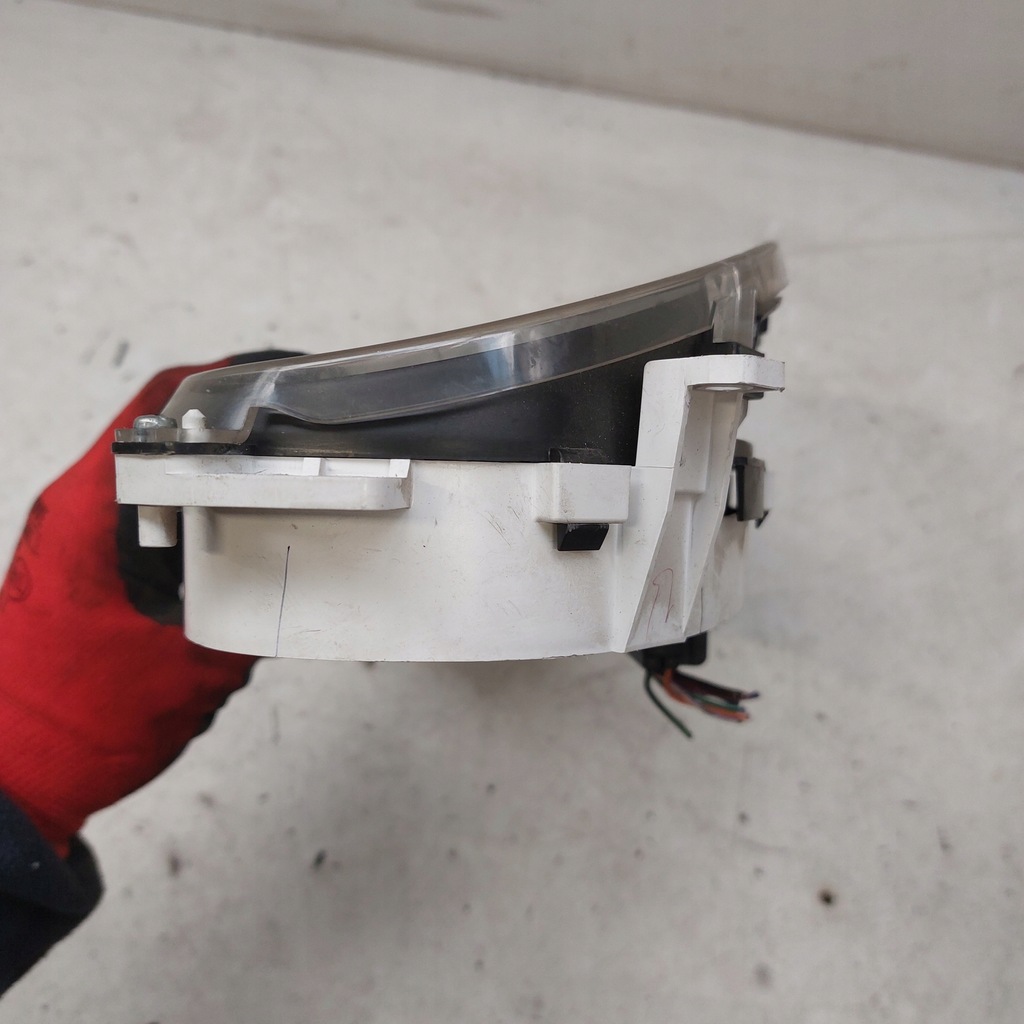 фото №15, Chrysler voyager iv 4 2,5crd счетчик приборы europa