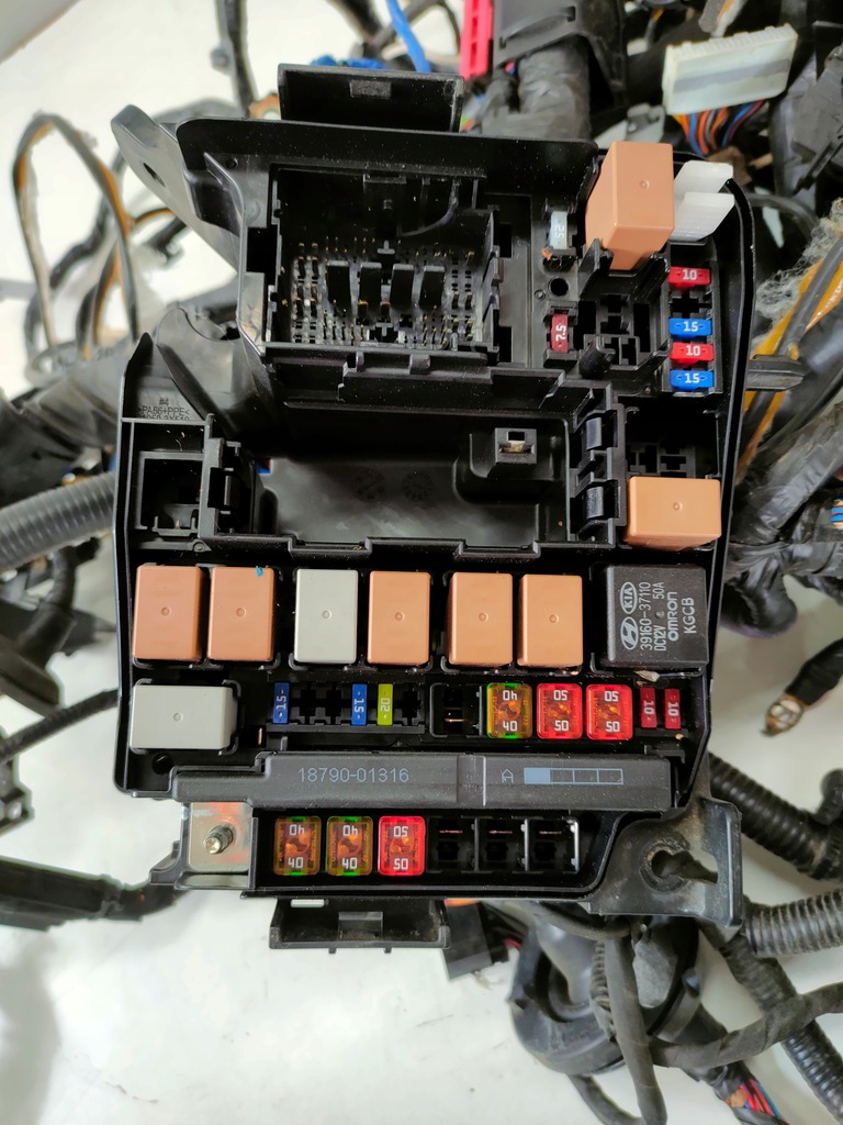 фото №8, Kia pro ceed ii 12- джгут електропроводка салону 1.0 t-gdi navi кондиціонер механічна коробка передач