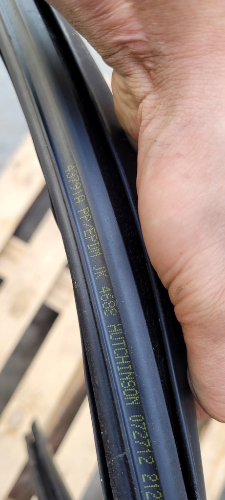 фото №12, Jeep wrangler jk прокладка дверь левая левый перед 55395736